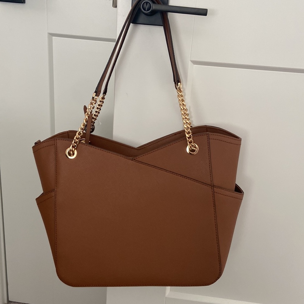 Michael Kors Jet Set travel Tote - Picture 5 of 7